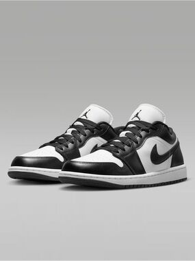 Nike Women's Air Jordan 1 Low Sneakers